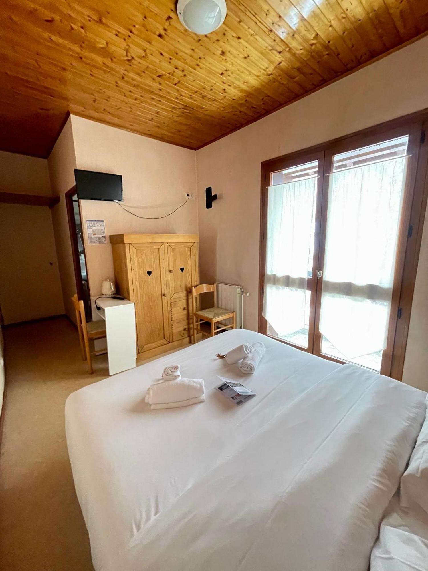 Hotel Le Montblanc Flumet Ngoại thất bức ảnh